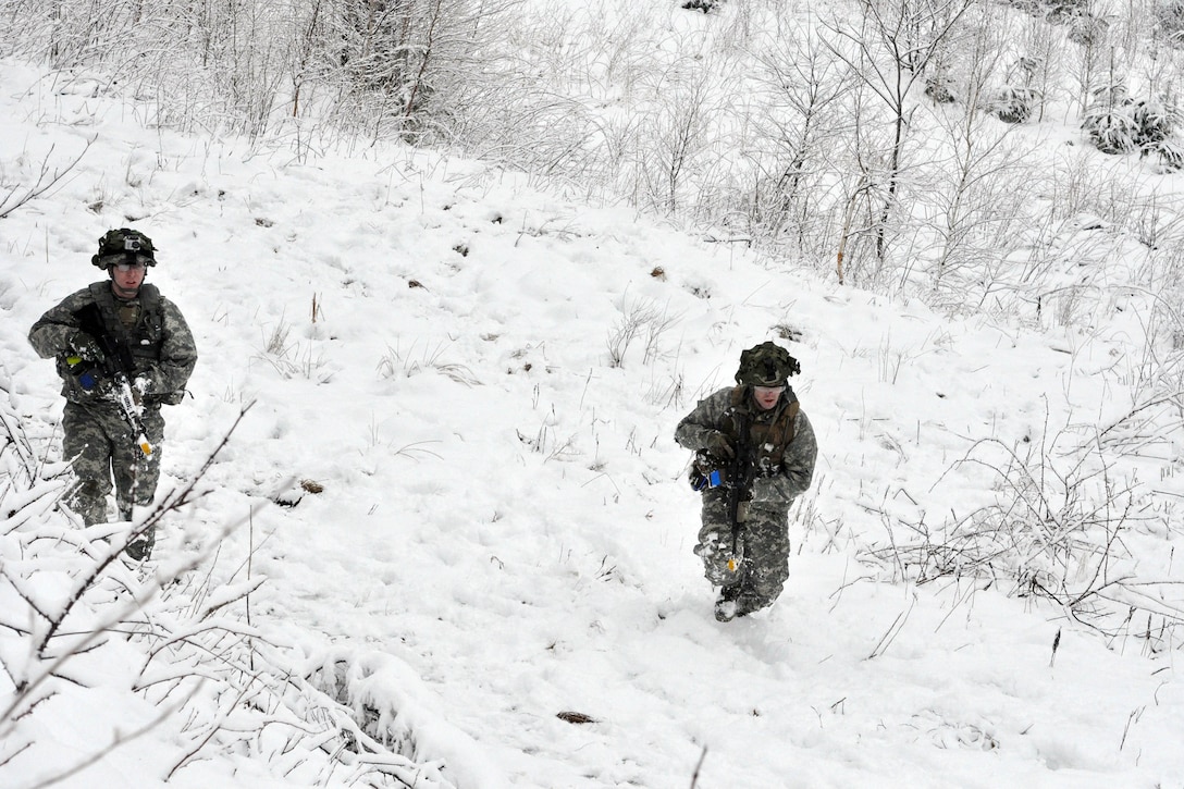 Soldiers bound back after conducting assault team exercises at Camp Ethan Allen Training Site in Jericho, Vt., April 8, 2017. Army National Guard photo by Staff Sgt. Ashley Hayes