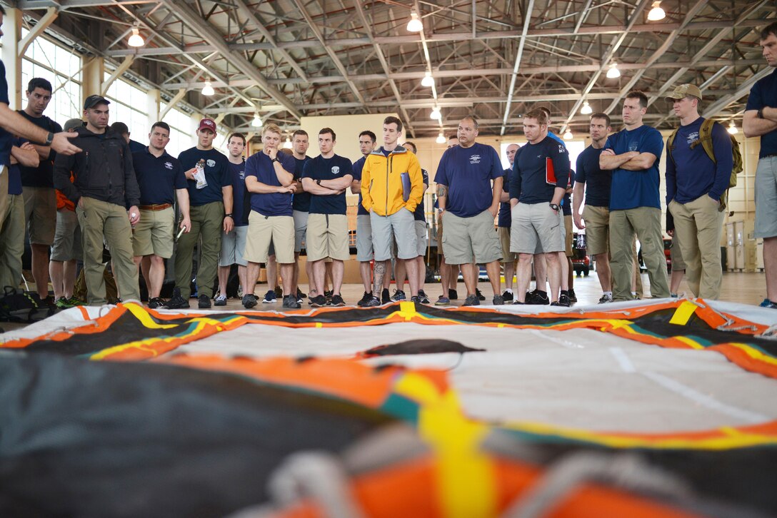 Members of the New York Air National Guard's 106th Rescue Wing, including Pararescuemen, Combat Rescue Officers, Survival, Evasion, Resistance and Escape specialists from the 103rd Rescue Squadron, as well as combat support team personnel  conduct training with NASA personnel at Joint Base Pearl Horbor-Hickam, Hawaii during Exercise SENTRY ALOHA March 2, 2017. A major element of this two week TDY is to participate in a joint NASA and Defense Department mission to evaluate recovery techniques and gear that will be used to recover NASA's Orion spacecraft, the next generation of American space vehicle.



US Air National Guard Photo by Staff Sgt. Christopher S. Muncy