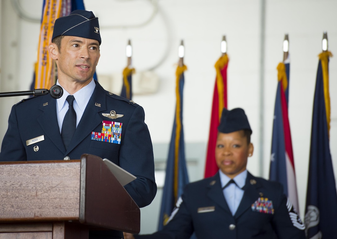 Col. Paul Moga speaks to the crowd and his Airmen after taking command of the 33rd Fighter Wing during a ceremony at Eglin Air Force Base, Fla., April 13.  Col. Lance Pilch relinquished command of the training wing to Moga.  (U.S. Air Force photo/Samuel King Jr.)