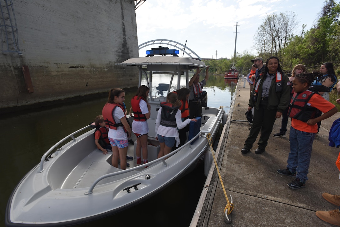 Kids board a Corps of Engineers patrol boat on the Cumberland River and learn about boating safety as part of the district’s “Take Your Kids to Work Day” activities at Riverfront in Nashville, Tenn., April 14, 2017.