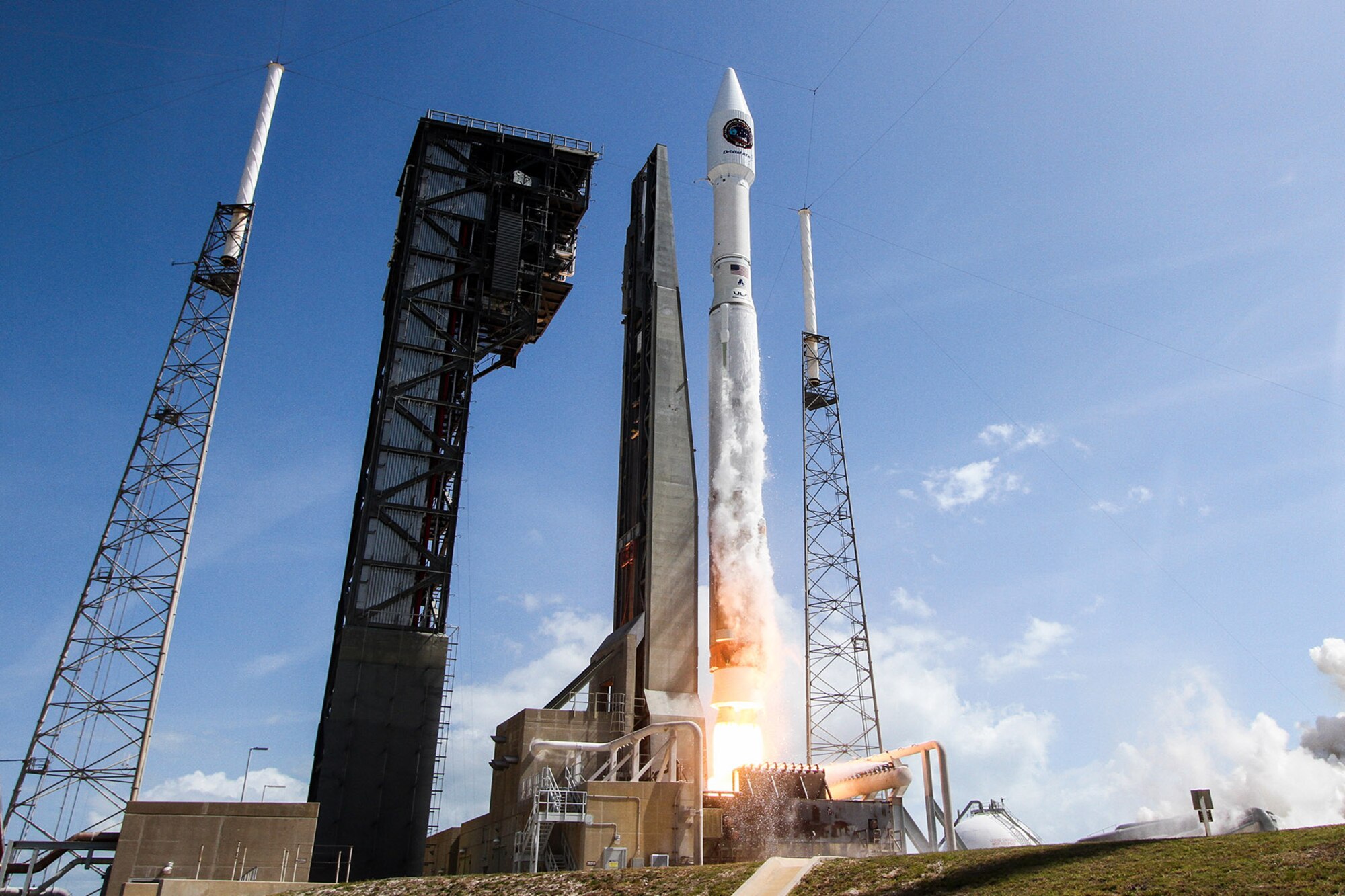 The U.S. Air Force’s 45th Space Wing supported NASA’s successful launch of Orbital ATK’s Cygnus spacecraft aboard a United Launch Alliance Atlas V rocket from Space Launch Complex 41 here April 18 at 11:11 a.m. ET. (Courtesy photo/United Launch Alliance)