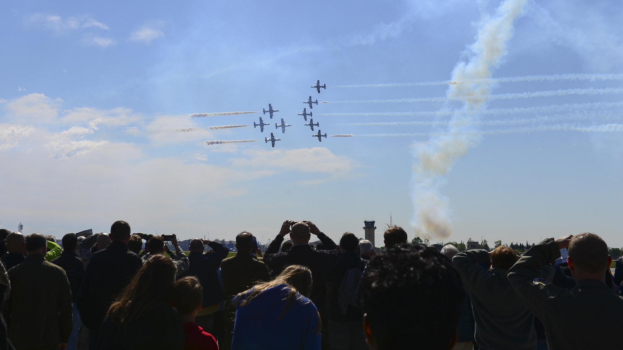 The Italian air force Frecce Tricolori aerobatics team, practiced flying formations over Aviano Air Base, Italy, April 19, 2017. The aerobatic team is comprised of 10 Aermacchi MB-339 aircraft and their pilots from Rivolto air force base, Italy. (U.S. Air Force photo by Senior Airman Cary Smith)
