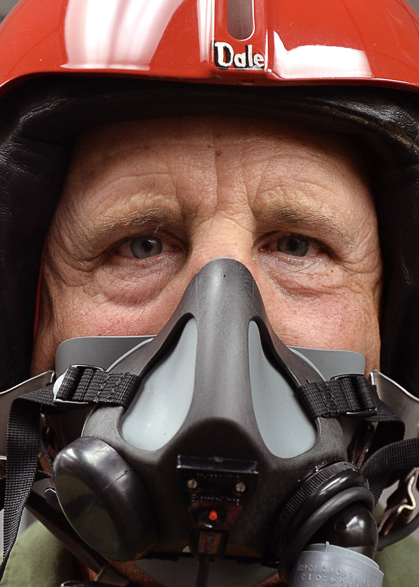 Retired U.S. Air Force Lt. Col. Dale Cooke, former U.S. Air Force Thunderbirds pilot, is fitted with a flight suit, G-suit compression equipment and modern flight mask to go along with his Thunderbirds helmet at Tyndall Air Force Base, Fla., April 21, 2017. Cooke and aircraft #177, a T-38A Talon, from the 2nd Fighter Training Squadron have a long history together from their days as Thunderbirds in the 1980s. The pair accumulated over 800 flight hours at 200 performances nationwide. (U.S. Air Force photo by Tech. Sgt. Javier Cruz/ Released)  