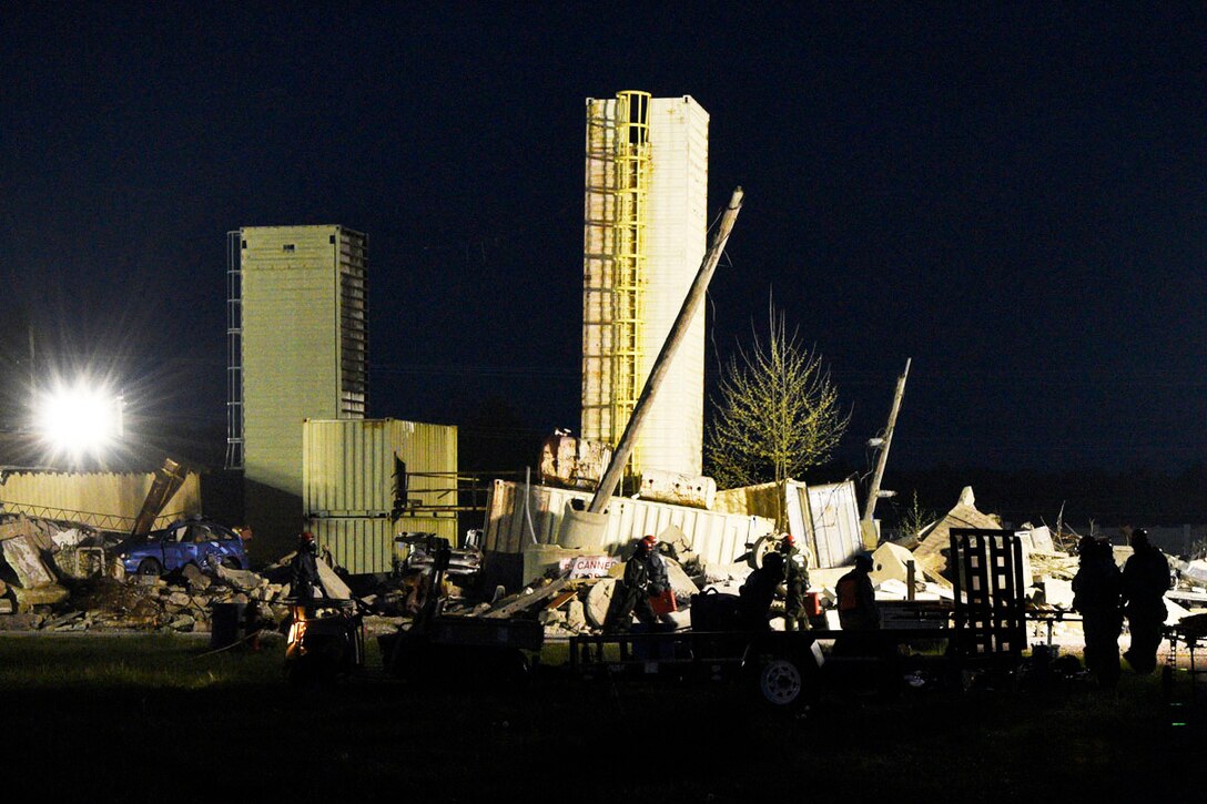 A rubble site at Muscatatuck Urban Training Center is the scene for an early morning search and recovery mission during exercise Guardian Response in Butlerville, Ind., April 26, 201. Army photo by Master Sgt. Brad Staggs