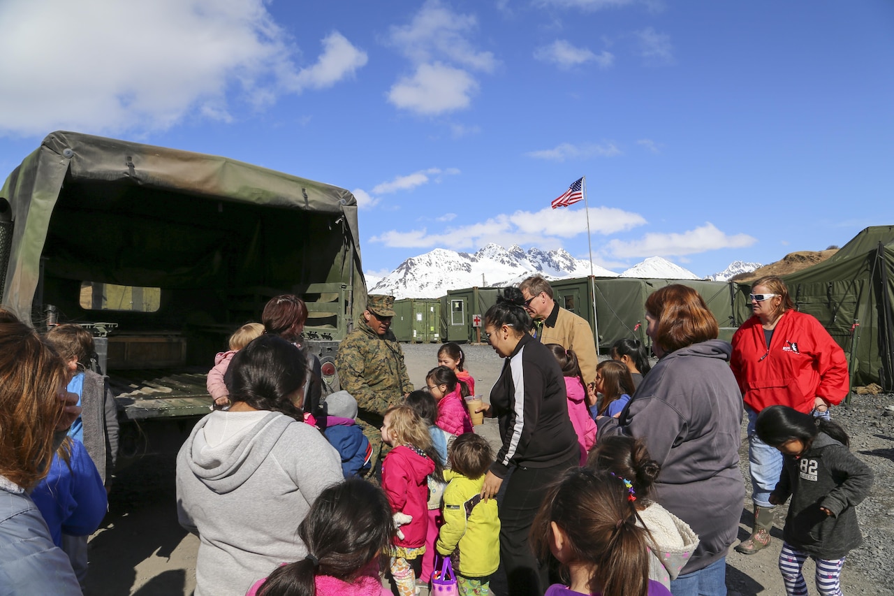 Service Members Help Isolated Alaskan Village > U.S. Department of