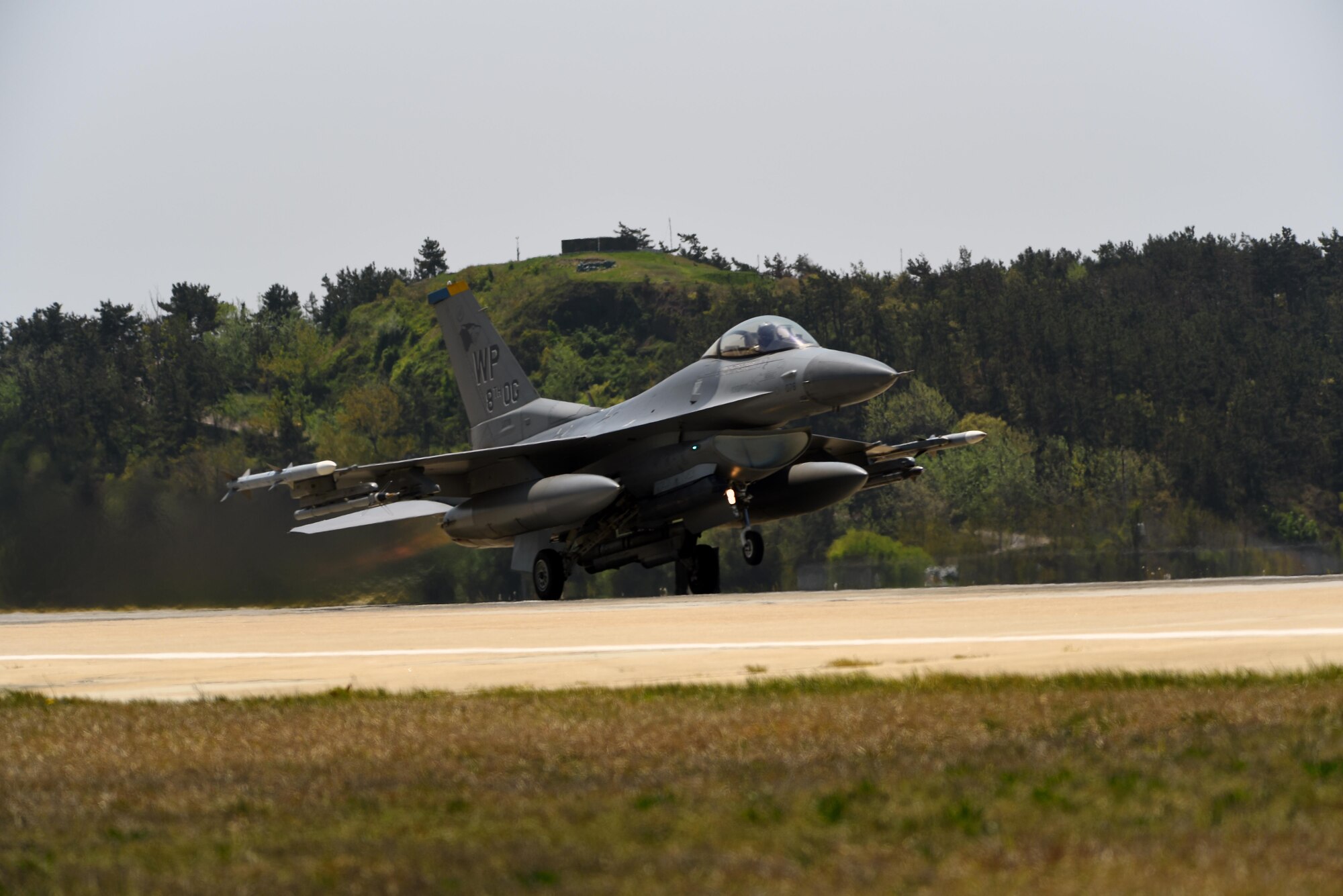 A U.S. Air Force F-16 Fighting Falcon takes off during Exercise MAX THUNDER 17 at Kunsan Air Base, Republic of Korea, April 27, 2017. Max Thunder is a regularly scheduled training exercise designed to enhance the readiness of U.S. and ROK forces to defend the Republic of Korea. (U.S. Air Force photo by Tech. Sgt. Jeff Andrejcik/Released)