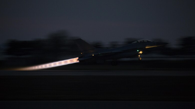 A Republic of Korea F-16 Fighting Falcon takes off during Exercise MAX THUNDER 17 at Kunsan Air Base, Republic of Korea, April 26, 2017. Max Thunder serves as an opportunity for U.S. and ROK forces to train together and sharpen tactical skills for the defense of the Asia-Pacific region. It is an annual military-flying exercise built to promote interoperability between U.S. and ROK forces. (U.S. Marine Corps photo by Lance Cpl. Carlos Jimenez)