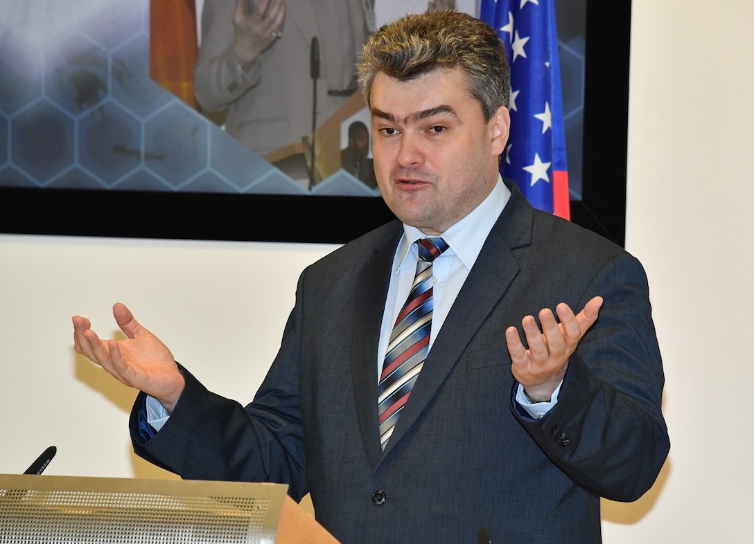 Gheorghe Balan, Moldova’s deputy prime minister for reintegration, presents the Moldovan perspective for the “Normalization of Relations Between Moldova and Transnistria” capstone exercise to 47 participants from 25 countries attending the Seminar on Regional Security at the George C. Marshall European Center for Security Studies, April 18, 2017. Marshall Center photo by Karl-Heinz Wedhorn