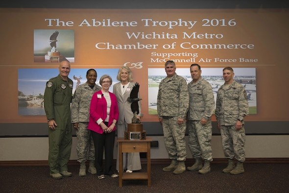 The Abilene Trophy is presented to the Wichita Metro Chamber of Commerce during a presentation at Scott Air Force Base, Illinois, April 28, 2017. The Abilene Trophy is awarded by the Abilene Chamber of Commerce’s Military Affairs Committee to the AMC community that is most supportive of its local Air Force Base. (U.S. Air Force photo by Staff Sgt. Clayton Lenhardt)