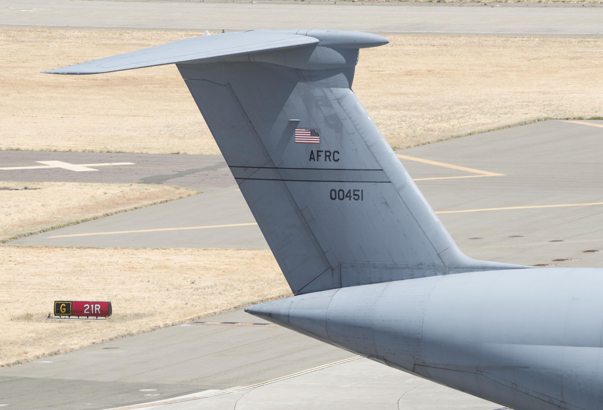A C-5A Galaxy lands at Travis Air Force Base, Calif., July 26, 2017. The C-5, Tail No. 0451, spent nearly 20 years operating at Travis from 1973 to 1992 and is the Air Force's second-to-last operational C-5A. The aircraft is slated to be placed on static display at the Travis Heritage Center. (U.S. Air Force photo/ Heide Couch)