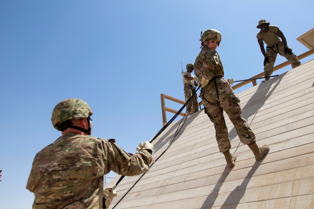 Army rappelling training