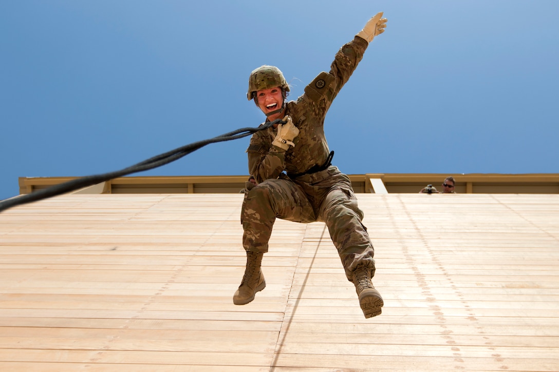 Army rappelling training