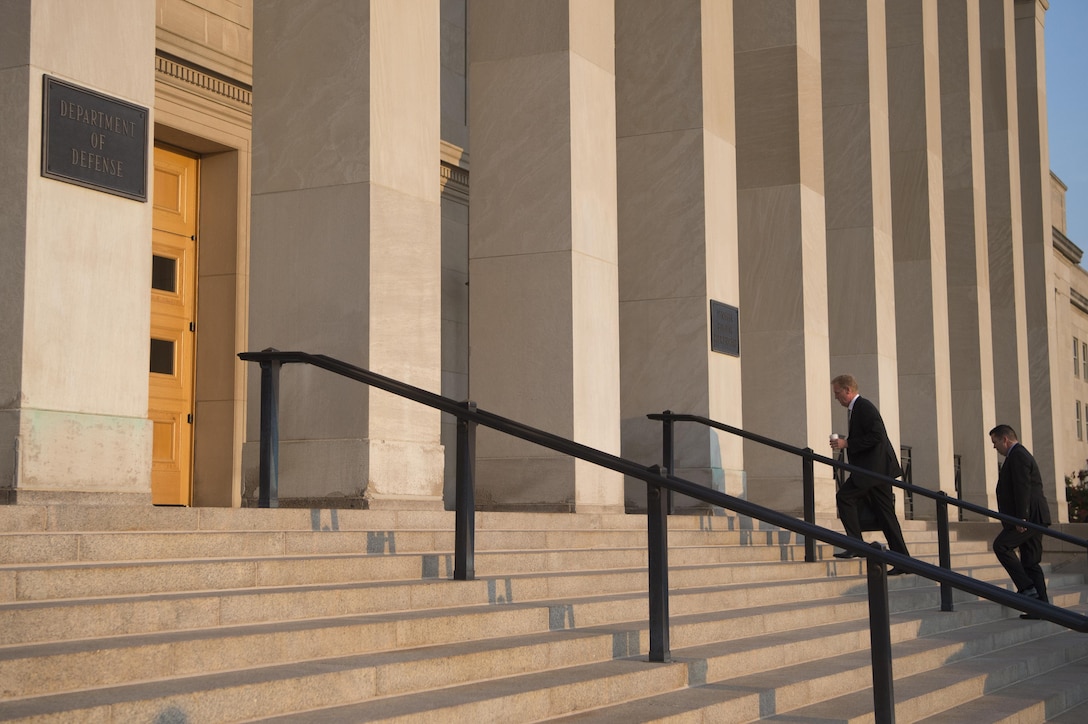 Deputy Defense Secretary Pat Shanahan walks up the steps to the Pentagon, July 20, 2017.
