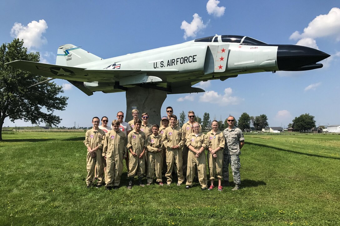 WNY Aviation Adventure Camp visits base