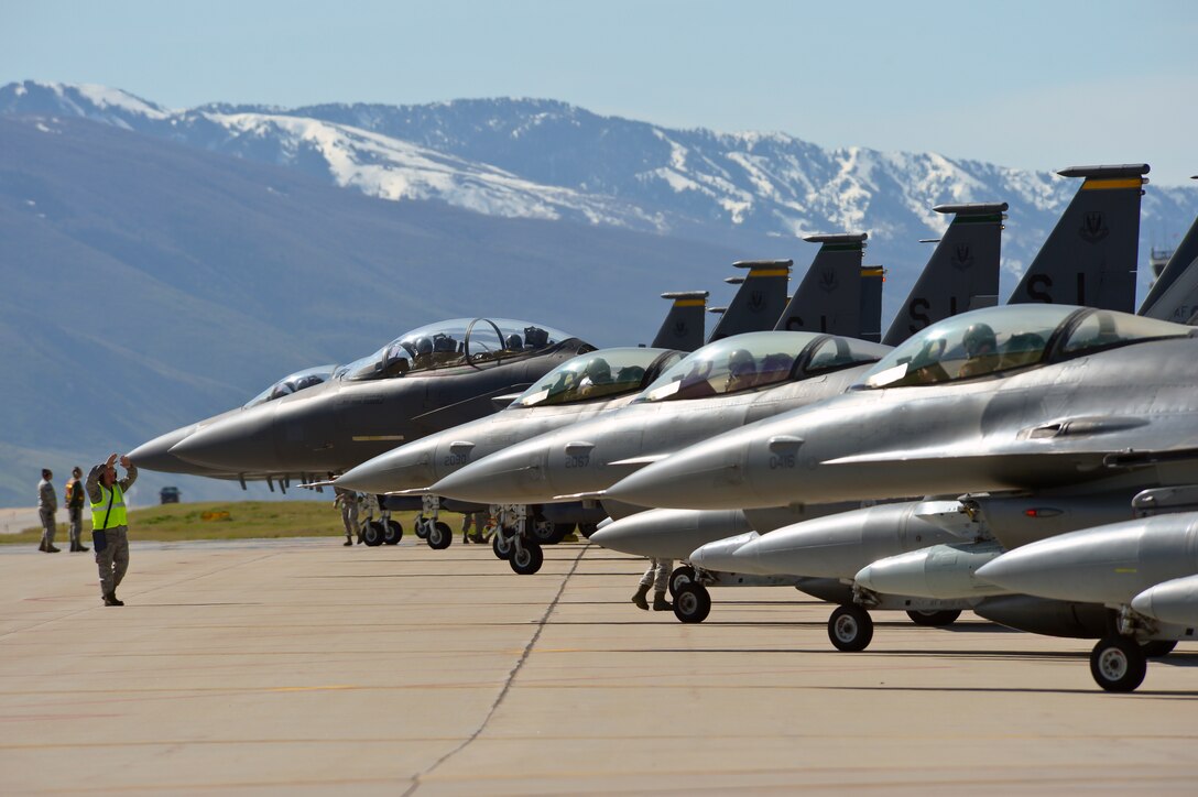 F-35A to fly during WSEP 
388th MXS Munitions Flight builds bombs for evaluations