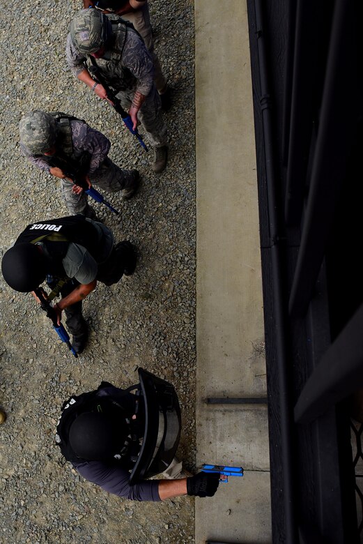 SJAFB teams with Goldsboro SWAT for training, readiness > Nellis Air