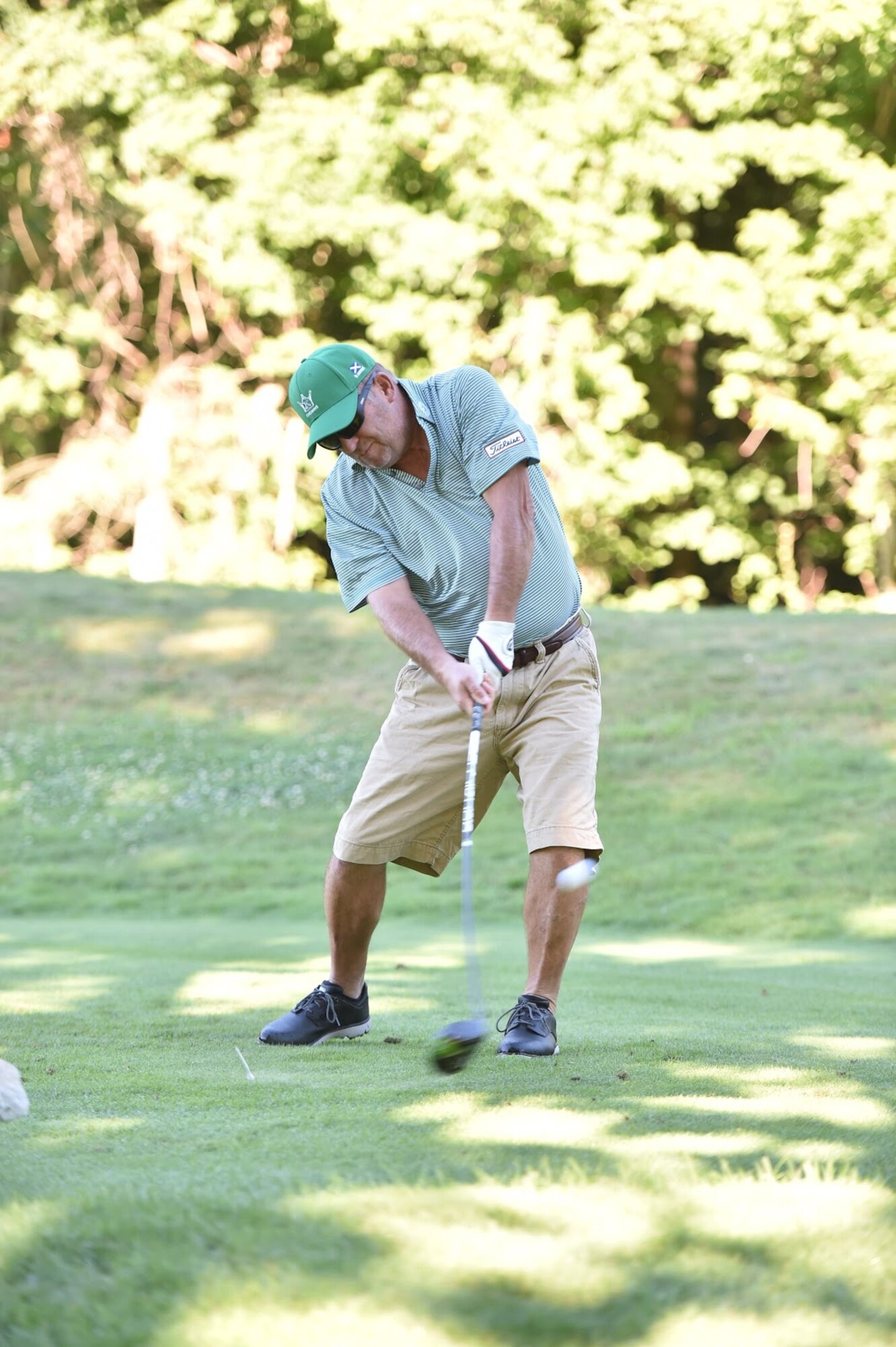 Grissom hits the links, raises money for Air Force Ball