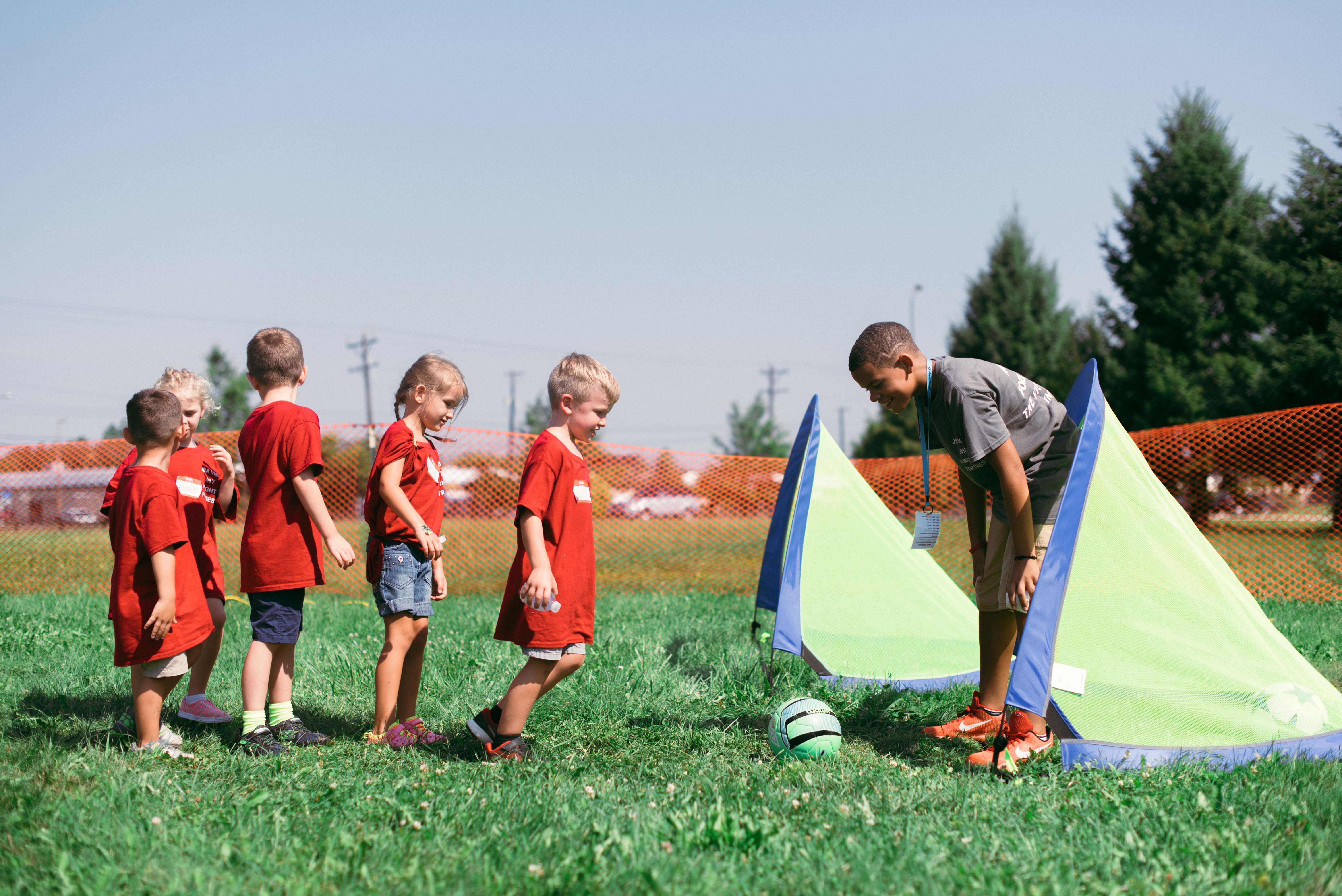 VBS Building 'A Mighty Fortress' > Joint Base Andrews > Article Display