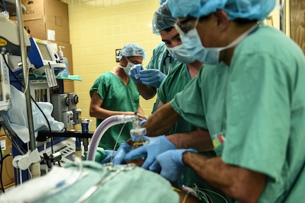 A team of U.S. Army medical personnel from Brooke Army Medical Center at Joint Base San Antonio-Fort Sam Houston participated in a training exercise in Hospital Escuela and Hospital Maria in Tegucigalpa, Honduras from July 19-27, performing complex trauma surgical procedures in a resource limited environment with logistical support from Joint Task Force-Bravo.