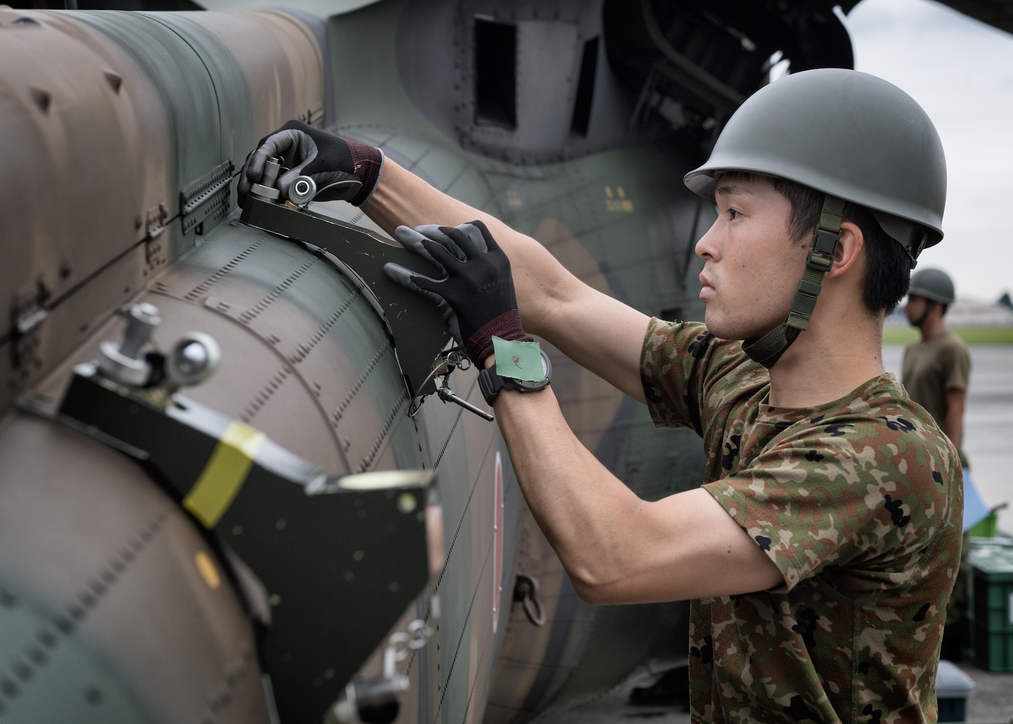 JGSDF, USAF participate in load engagement