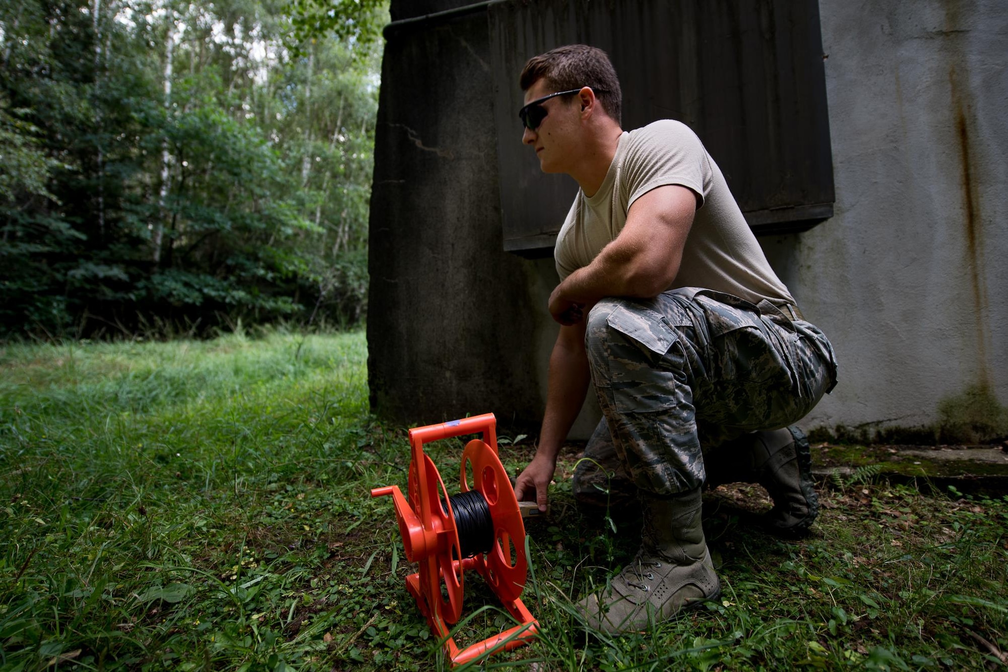 EOD conducts training