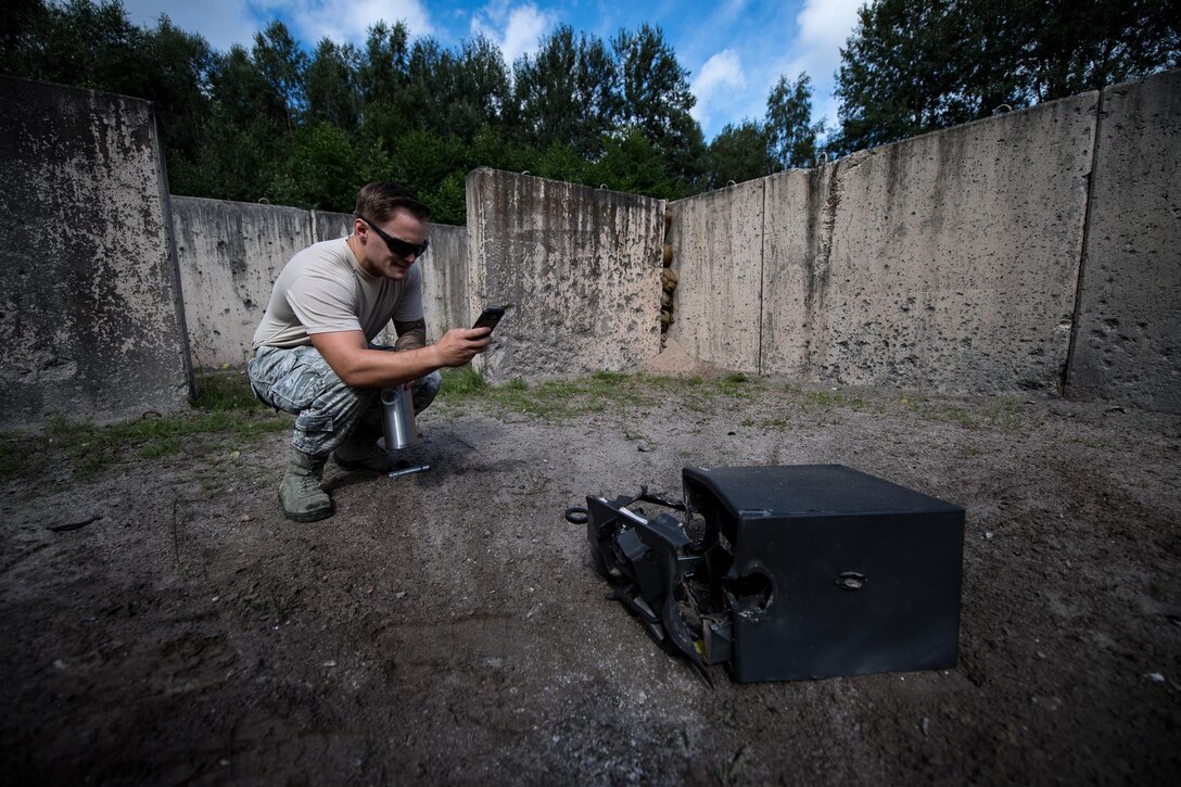 EOD conducts training