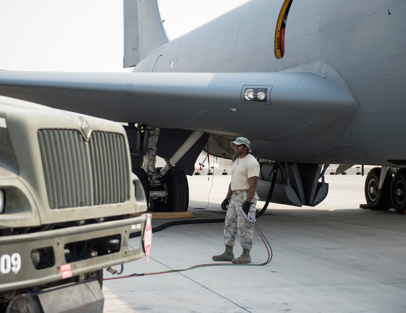 POL: Pumping the “life blood” of fuel to Air Operations > Defense Logistics  Agency > DLA Energy News