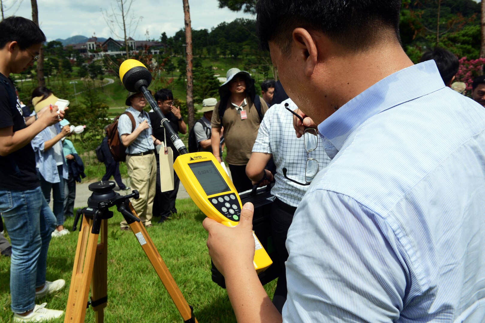 U.S. Forces Korea representatives and members of the Republic of Korea Ministry of Environment traveled to the Terminal High Altitude Area Defense (THAAD) location to conduct an environmental study at Seongju, Republic of Korea, Aug. 10, 2017.
The ROK and the U.S. continues to coordinate on all aspects of the deployment of the THAAD system to South Korea. This is being done in a transparent way and in compliance with ROK domestic law.