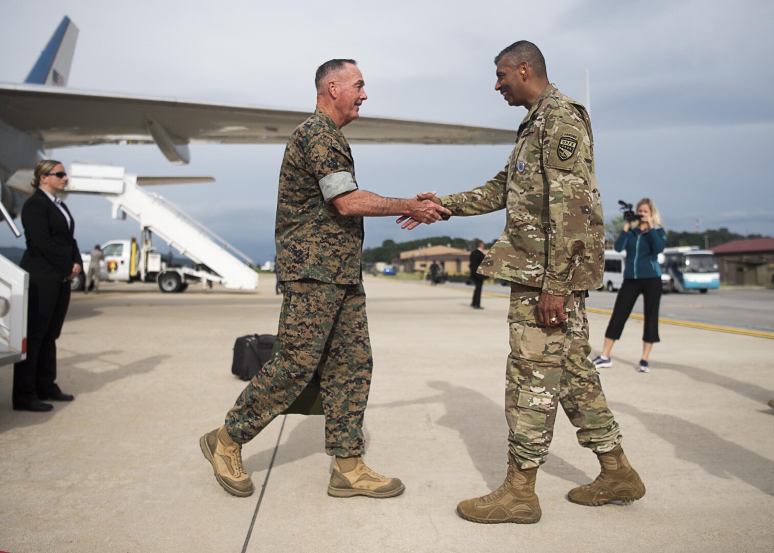 CJCS meets with USFK Commander and ROK CJCS
