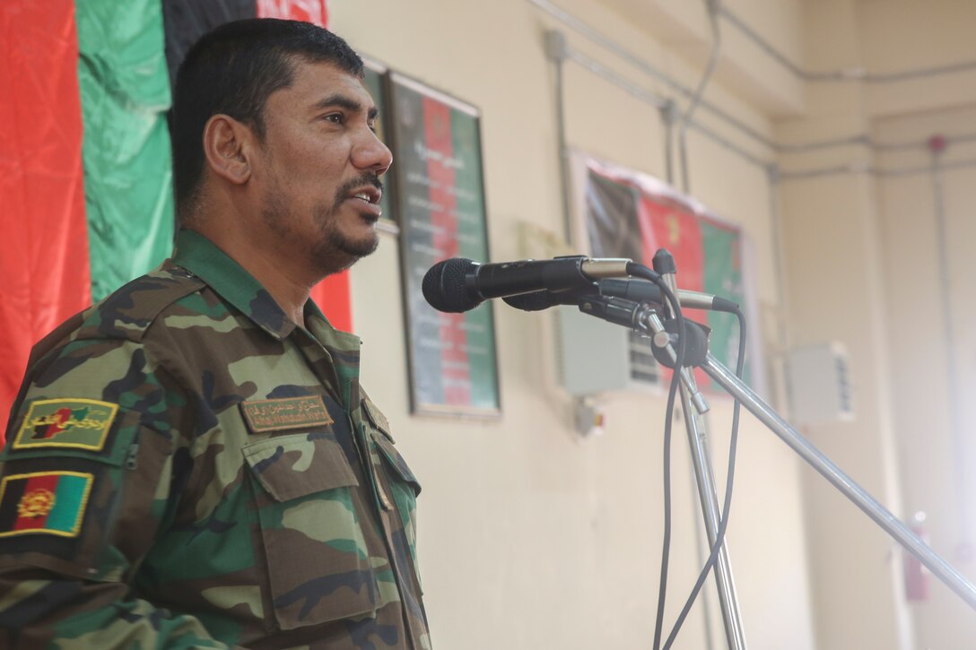 Afghan National Army Command Sgt. Maj. Alhaj Wafa, the sergeant major of 215th Corps, speaks with noncommissioned officers at Camp Shorabak, Afghanistan, Aug. 13, 2017. More than 100 ANA NCOs completed a three-day seminar led by Afghan senior enlisted leaders, who stressed the importance of leadership in combat and technical and tactical proficiency. (U.S. Marine Corps photo by Sgt. Lucas Hopkins)