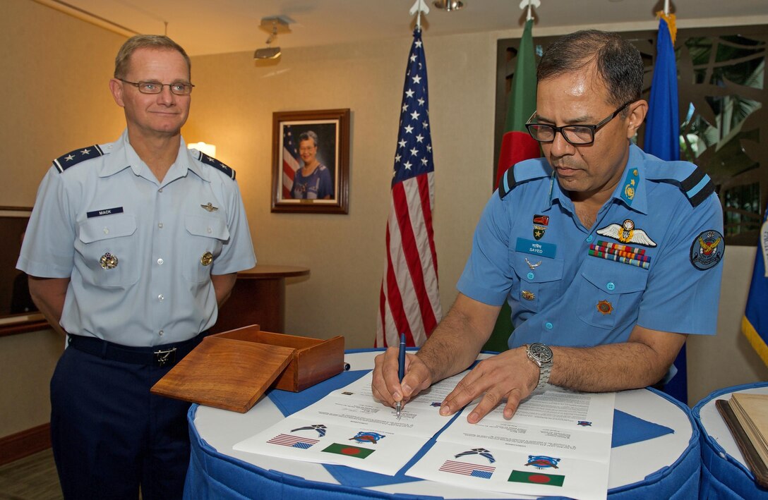 U.S., Bangladesh Airmen increase interoperability during talks