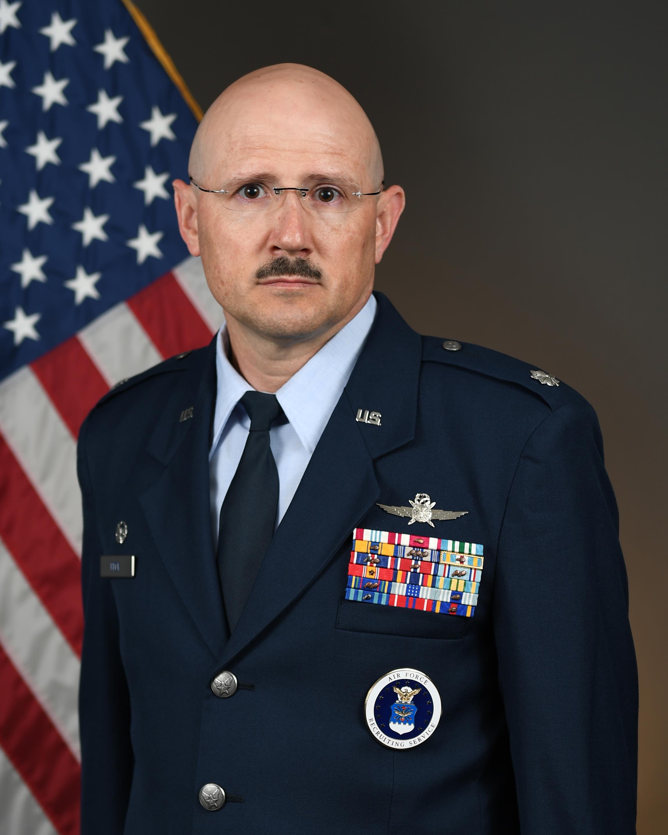 Lieutenant Colonel Peter L. Beck > Air Force Recruiting Service > Display