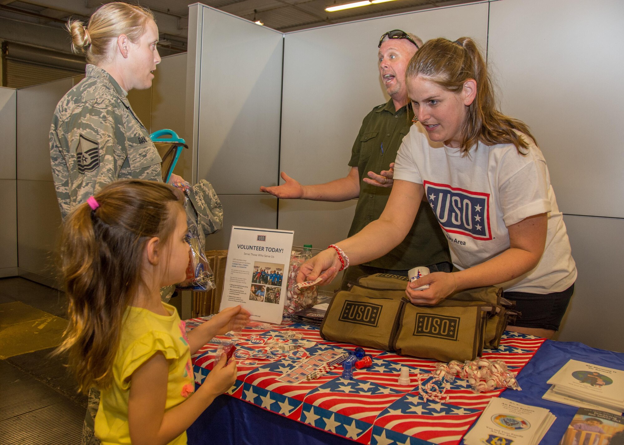 349th Air Mobility Wing Airmen and their family members participate in Operation Family Circle Aug. 12, 2017, at Travis Air Force Base, Calif.