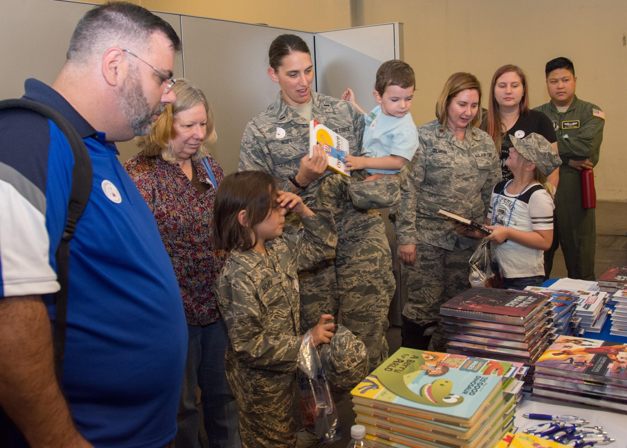 349th Air Mobility Wing Airmen and their family members participate in Operation Family Circle Aug. 12, 2017, at Travis Air Force Base, Calif.