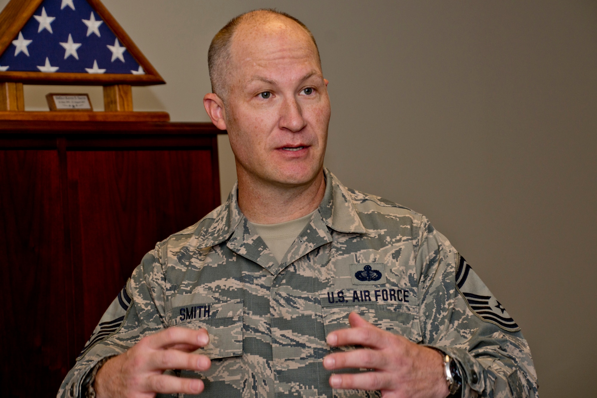 U.S. Air Force Reserve Senior Master Sgt. Kevin Smith, senior non-commissioned officer for sustainment services, 913th Force Support Squadron, addresses those gathered at a reception marking his last day on the job Aug. 21, 2017, at Little Rock Air Force Base, Ark. Smith retires after 23 years of faithful military service. (U.S. Air Force photo by Master Sgt. Jeff Walston/Released)