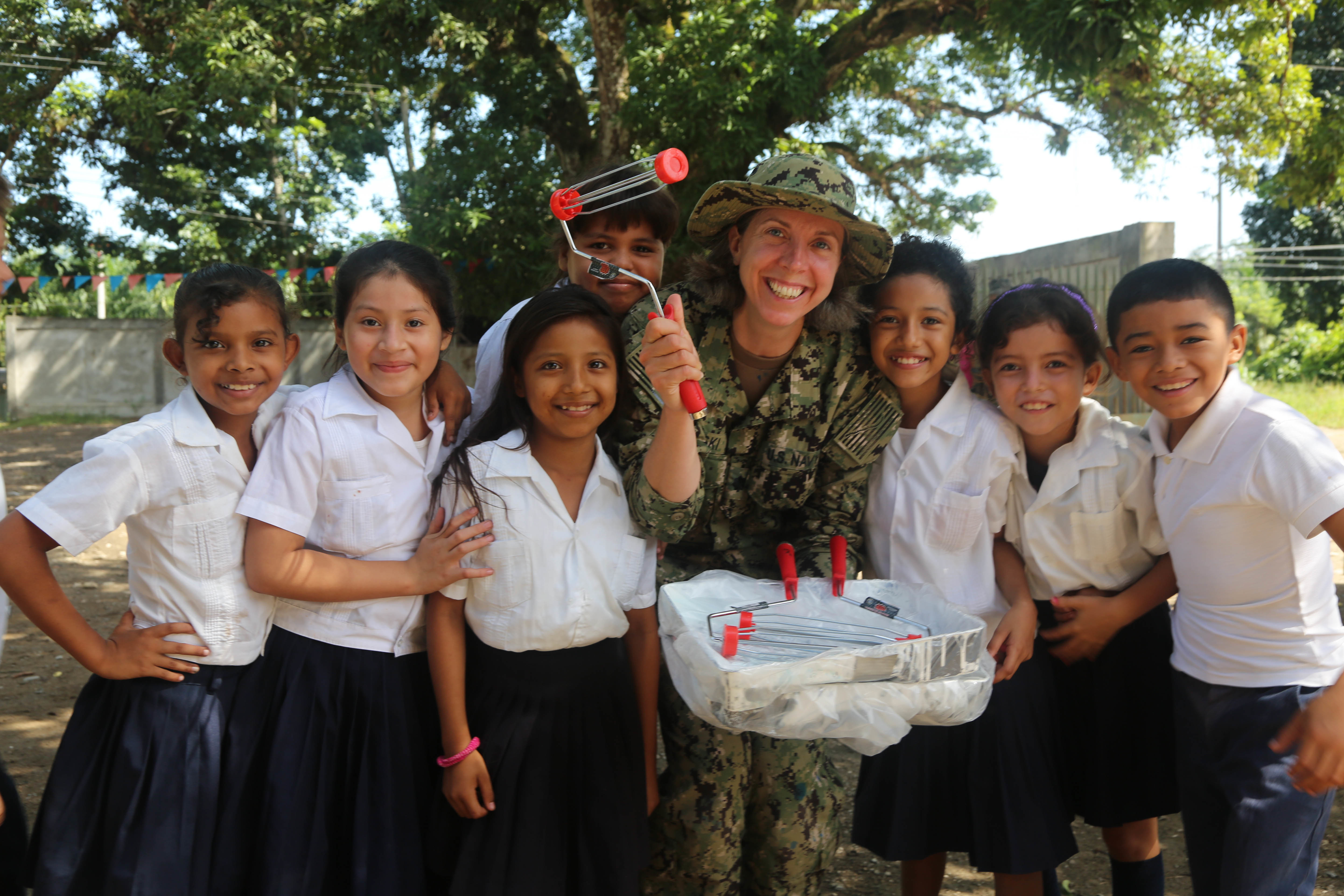 Service Members help local Students during SPS 17 COMREL