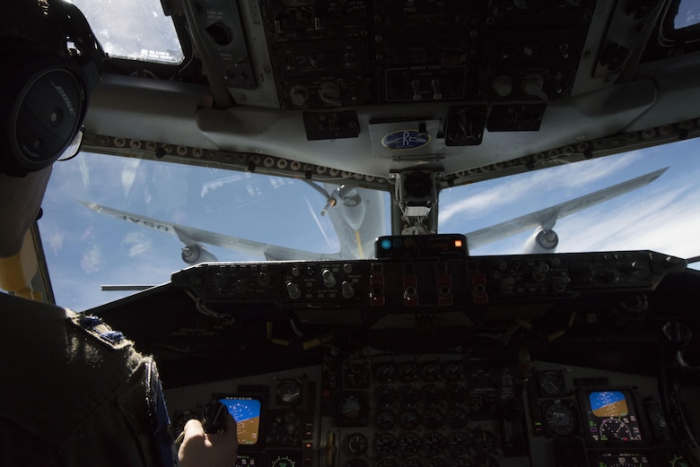 Eclipse flight on KC-135 Stratotanker
