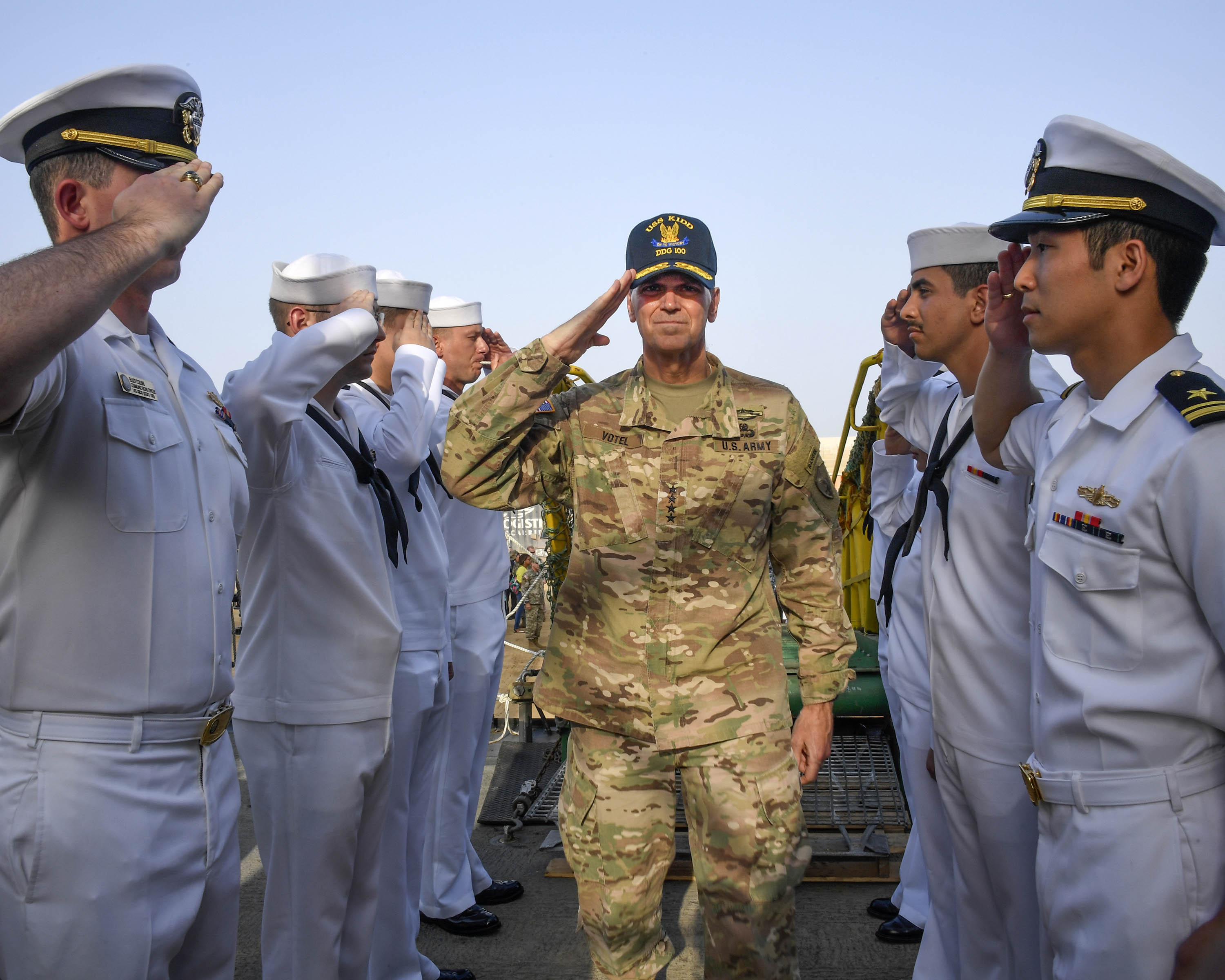 Us Central Command Commander In Oman