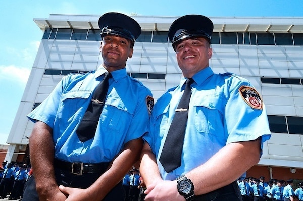 Raunedys Pena (left) and Richard Vergara (right). (Courtesy Photo by Matthew McDermott/Released)