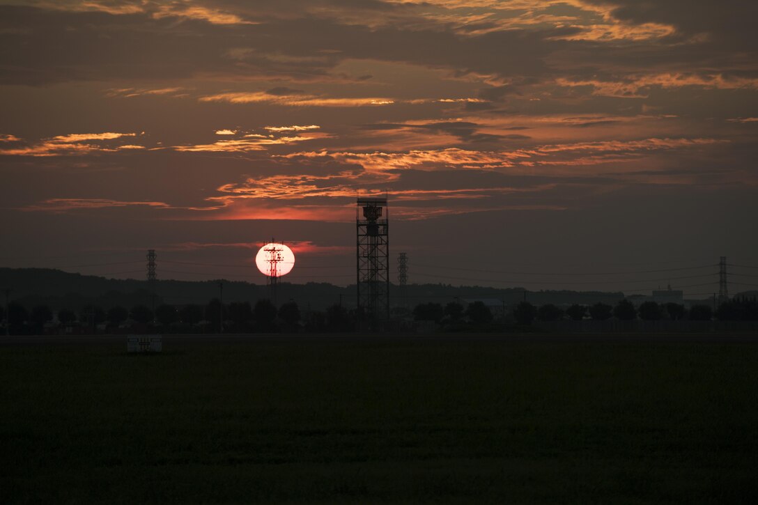 Yokota Air Base, Hickam Air Force Base, 123rd Airlift Wing, Louisville National Guard, Contingency Response Group, Maintenance, C-17 Globemaster III, 730 Aircraft Maintenance Squadron