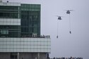 U.S. Army UH-60 Black Hawk helicopters from the New Jersey Army National Guard's 1-150th Assault Helicopter Battalion demonstrate a Special Patrol Insertion & Exfiltration System with U.S. Air Force airmen from the New Jersey Air National Guard's 227th Air Support Operations Squadron during the Thunder Over the Boardwalk Air Show in Atlantic City, N.J., Aug. 23, 2017. (U.S. Air National Guard photo by Master Sgt. Matt Hecht)