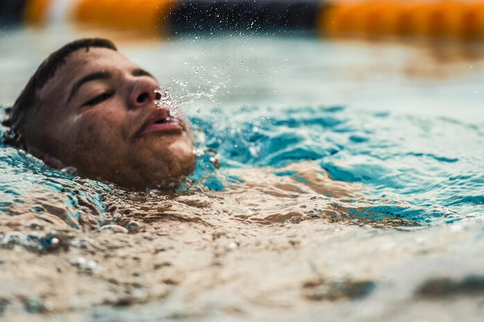 Sailors obtain their SCSQ