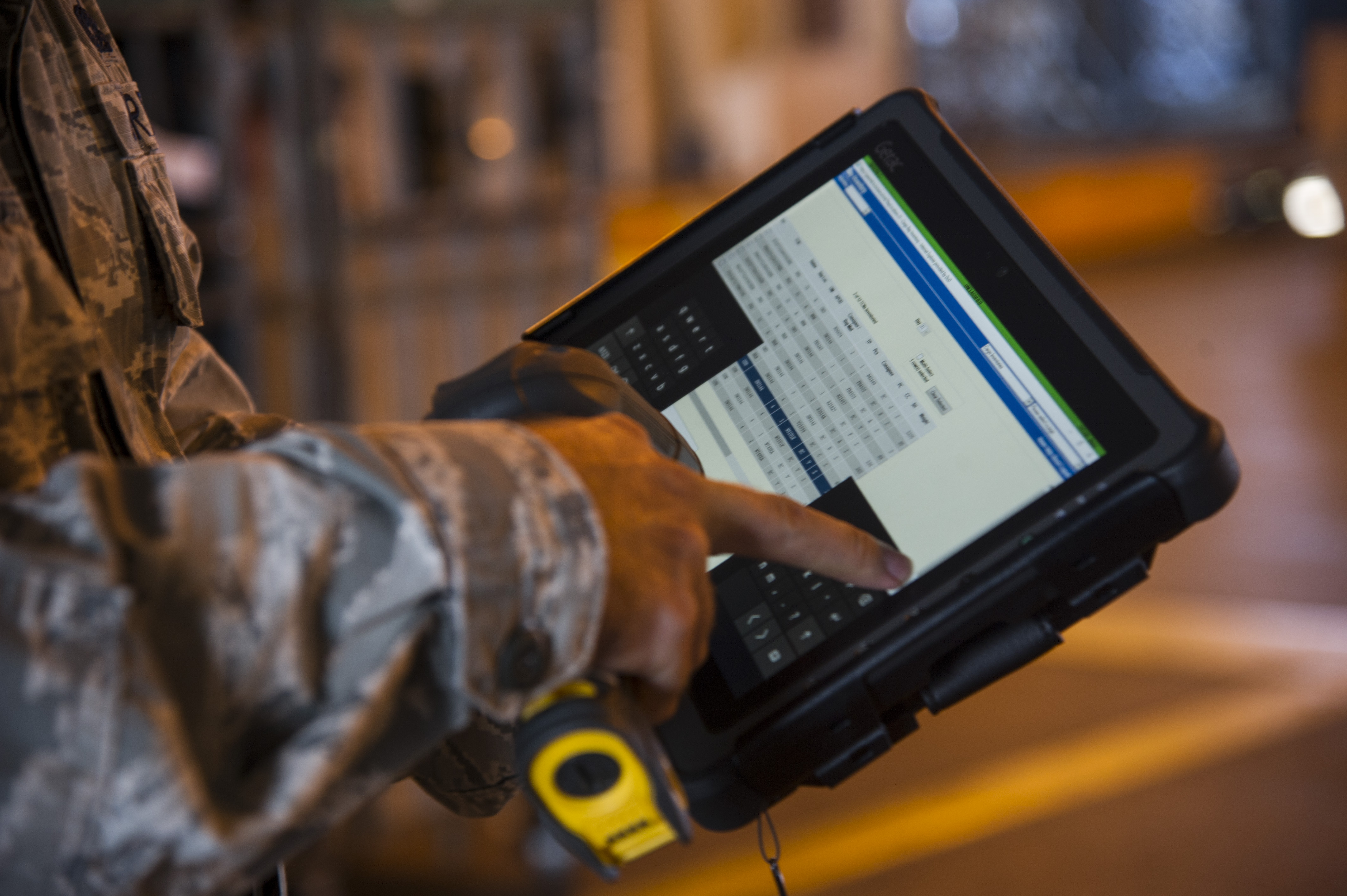 735th AMS introduces first automatic cargo processing initiative > Air