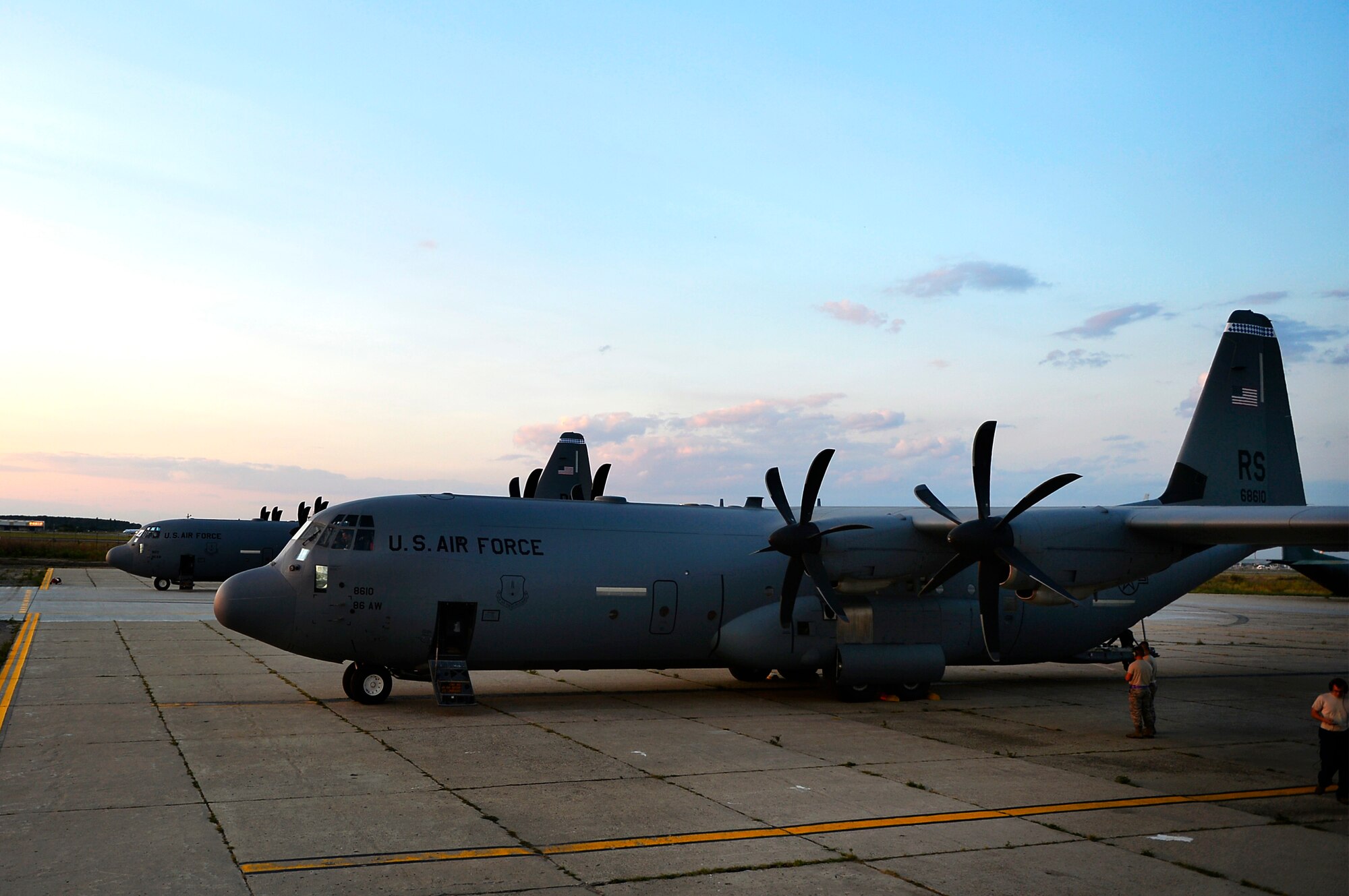 Ramstein Airmen take on night OPS in Romania