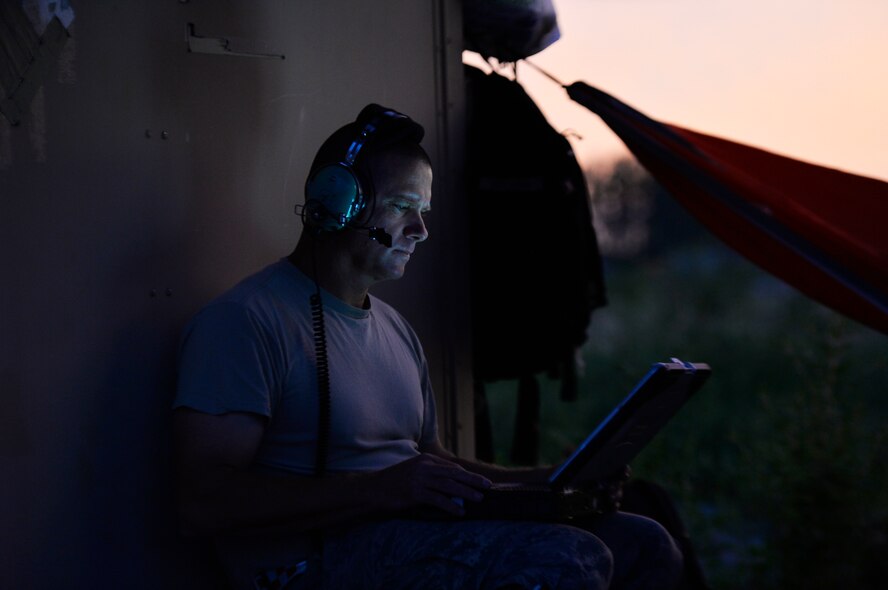 Ramstein Airmen take on night OPS in Romania