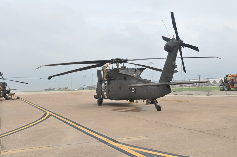 Army Reserve Aviation Command supports Hurricane Harvey Relief Efforts