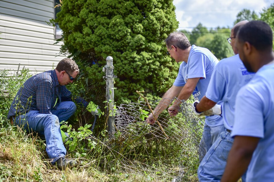 United Way at Work provides unique service opportunity