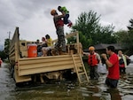 Texas National Guard Soldiers arrive in Houston