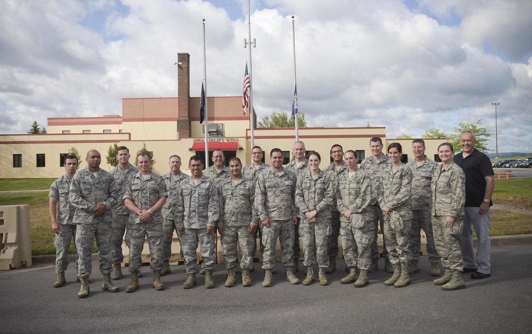 Stratton hosts Intel program training for active duty, Guard