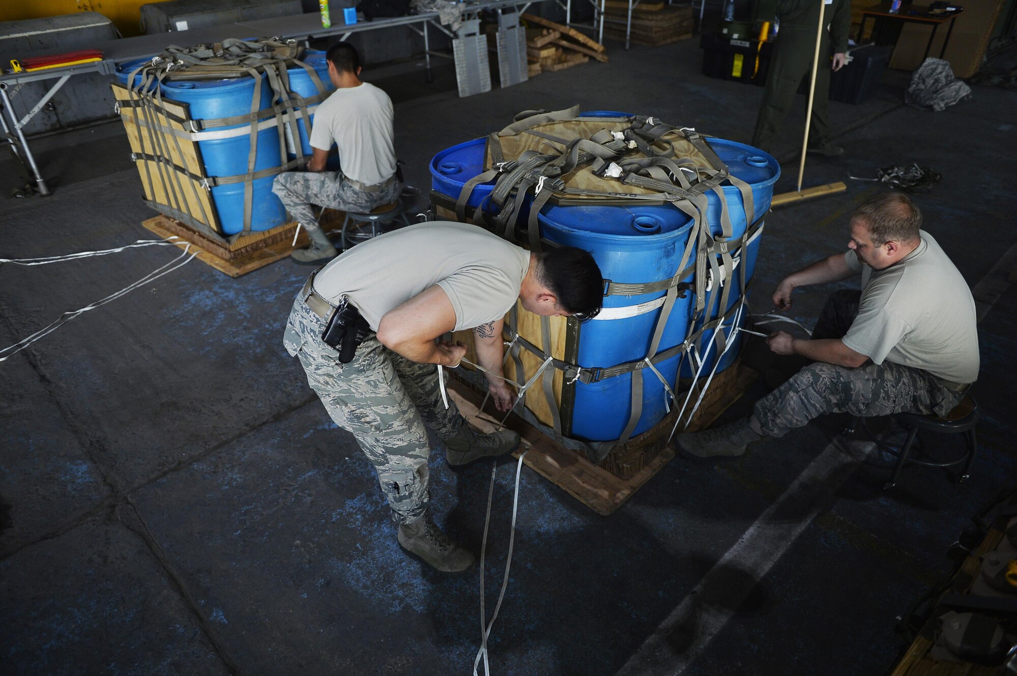 86th LRS Airmen rig it to win